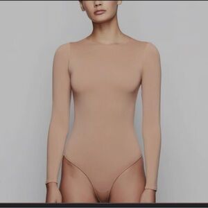 SKIMS Long Sleeve Crew Neck Bodysuit Brown Mocha Size L/XL